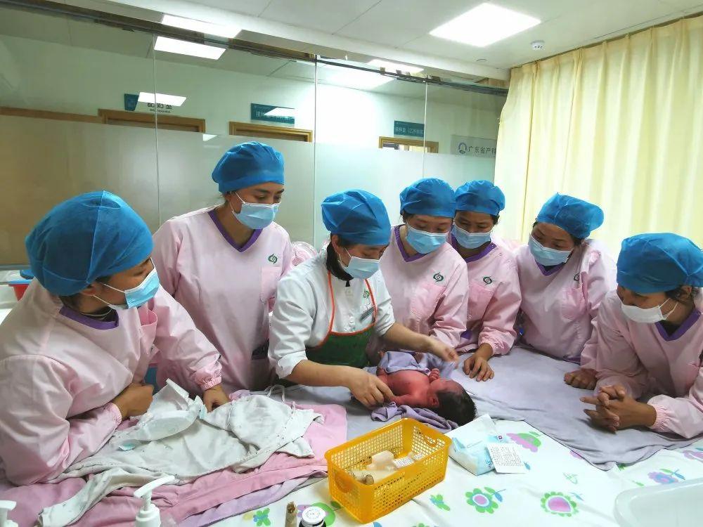 缙云县妇婴监护型护送